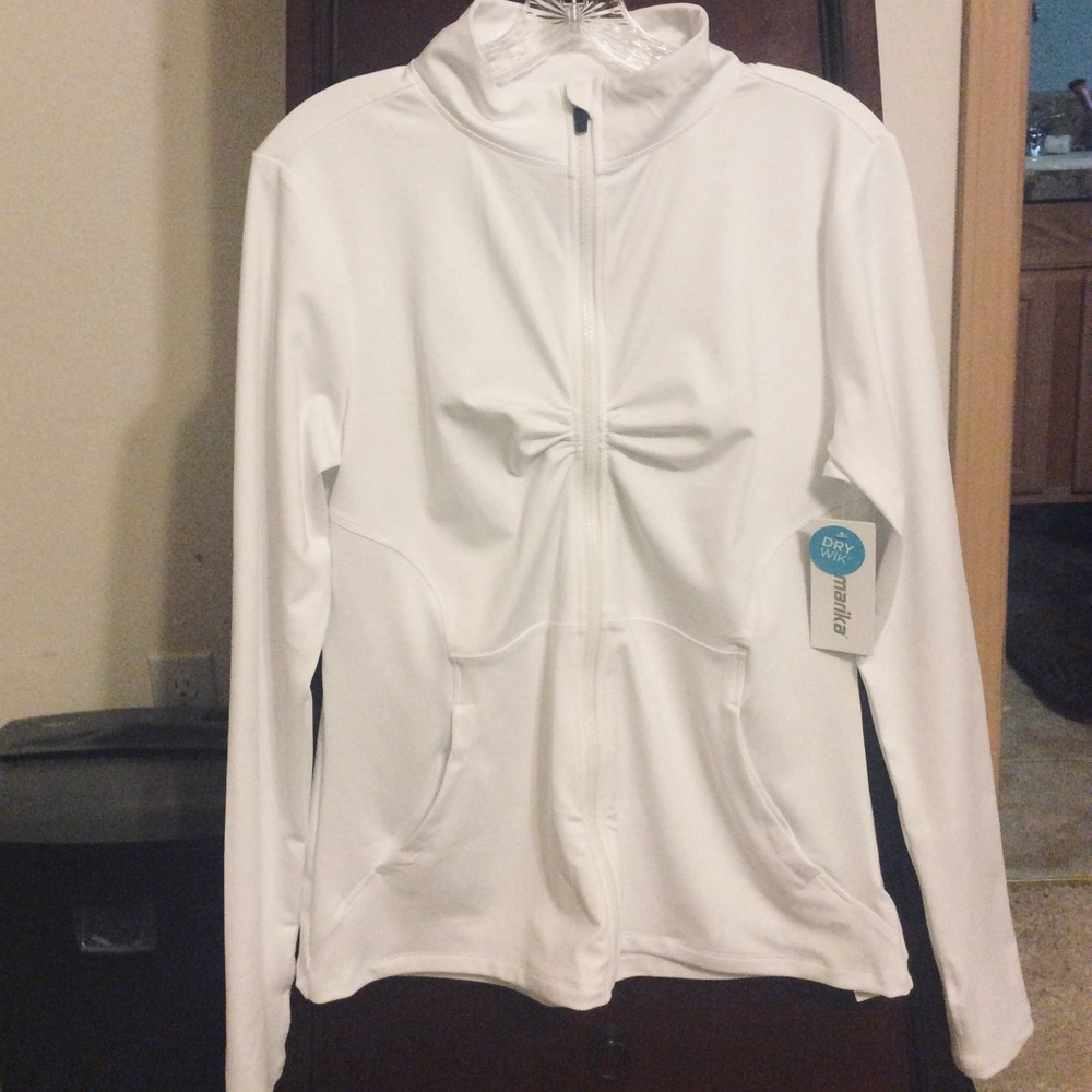 Marika Nicky Performance top.